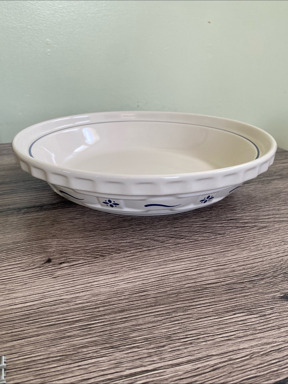 Longaberger Pottery Woven Traditions Heritage Blue 10 inch Pie Plate